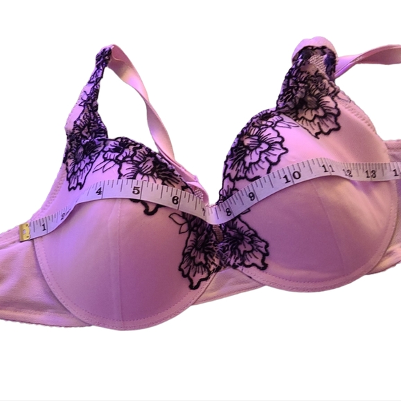 Wonderbra for women color pink. - Picture 2 of 5